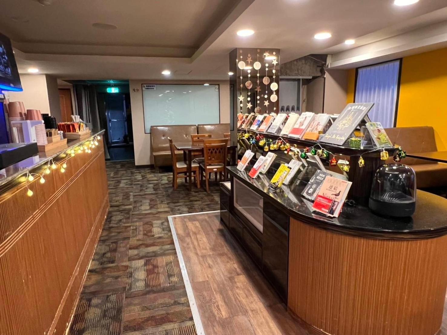 Hub Hotel - Zhongshan Branch Taipei Luaran gambar
